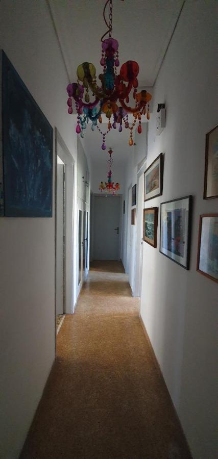 Appartamento Vintage 70S Flat Atene Esterno foto